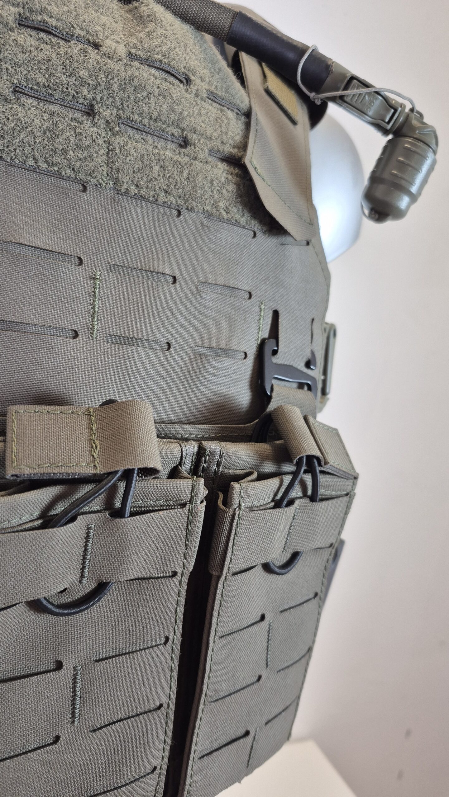 Y.A. Plate Carrier - Image 3