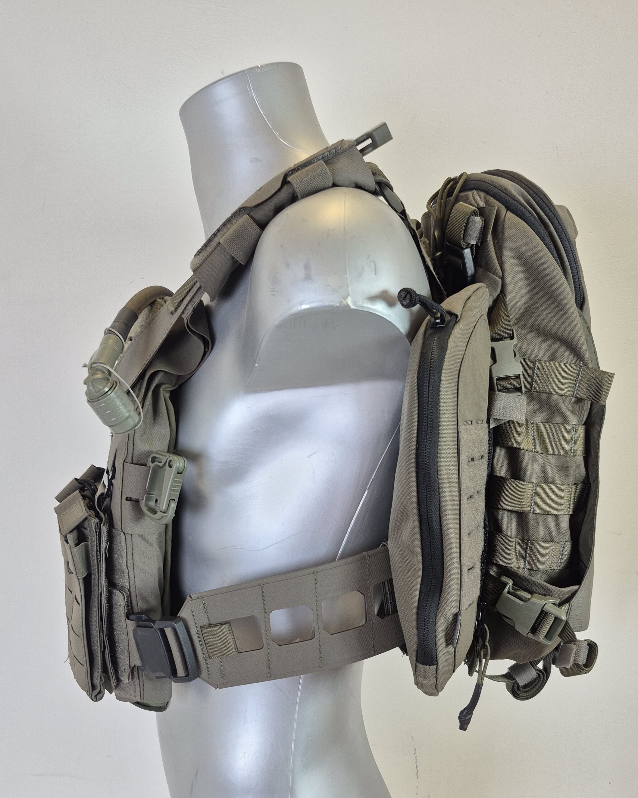 Y.A. Plate Carrier - Image 6